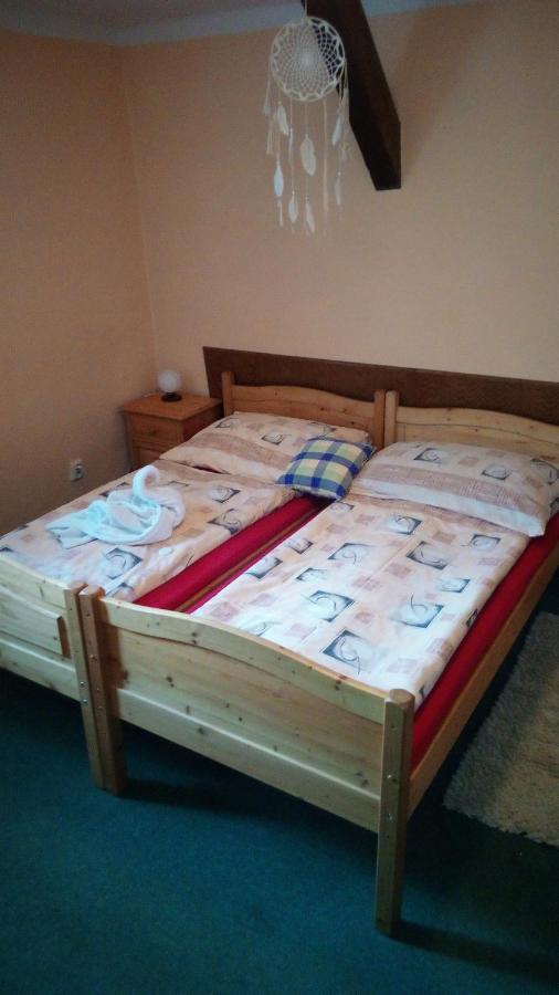 Penzion U Tkadlen Jindřichŭv Hradec Ngoại thất bức ảnh